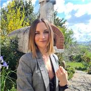 Studentessa in Chimica e Tecnologie Farmaceutiche offre ripetizioni di matematica, fisica e chimica per ragazzi, e di tutte le materie per elementari